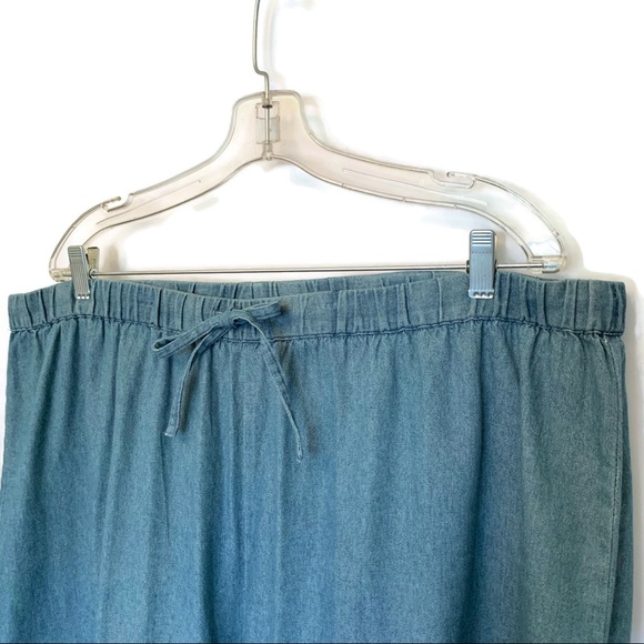 JEANOLOGY 2-Piece Medium Blue Denim Pantsuit! - Picture 3 of 6